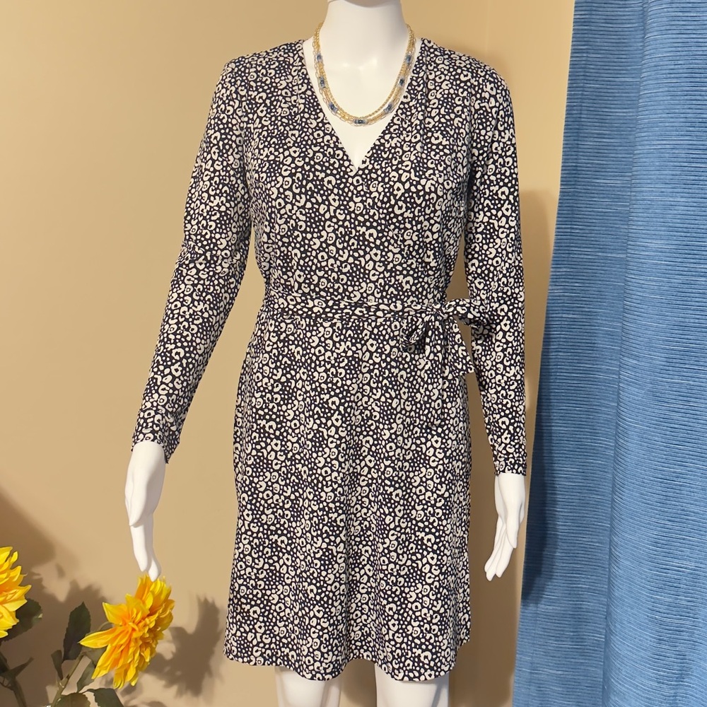 Pre-loved! Loft Elegant Black and White  Dress